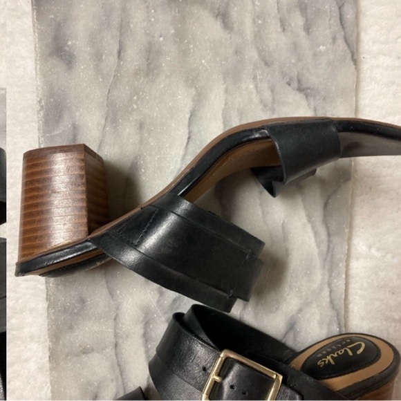 Clarks Artisan Heels Size 7 Leather Double Strap Buckle Sandals Black - Picture 7 of 11